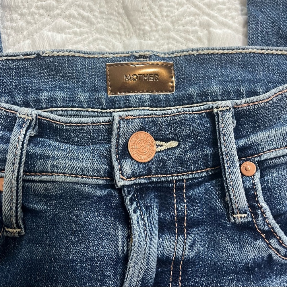 MOTHER Insider Crop Step Chew Denim Jeans High Rise Medium Wash Distressed 27 - Picture 6 of 16